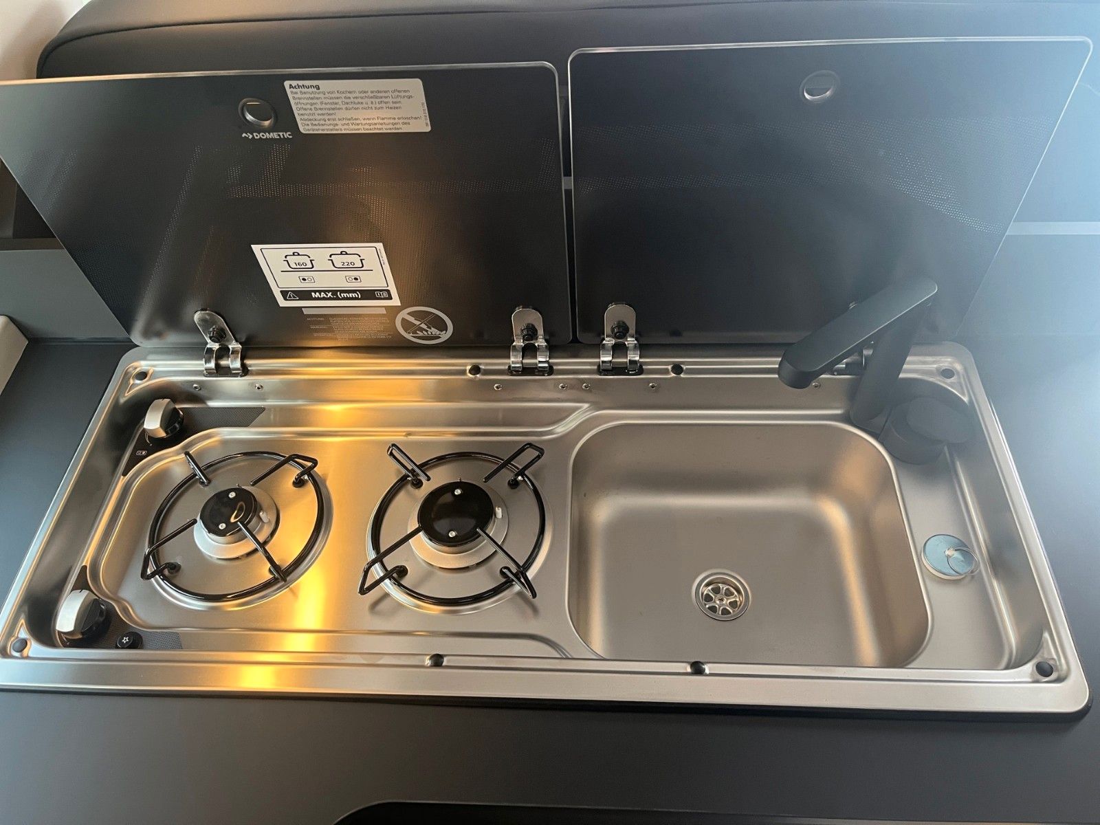 Fahrzeugabbildung Ford Nugget Plus Active V710 0,99% Finanzierung