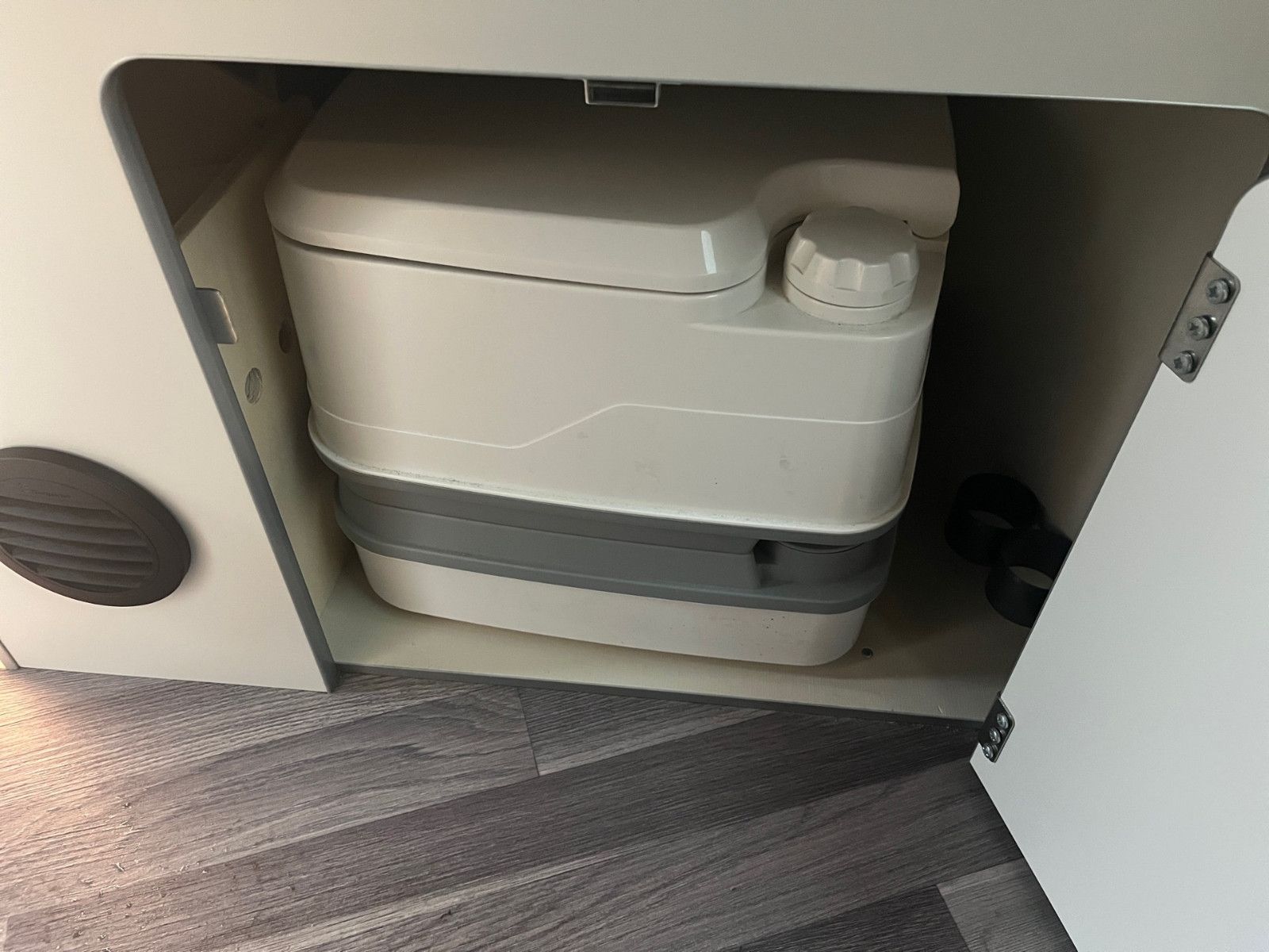 Fahrzeugabbildung Ford Nugget AD Automatik TOP ZUSTAND