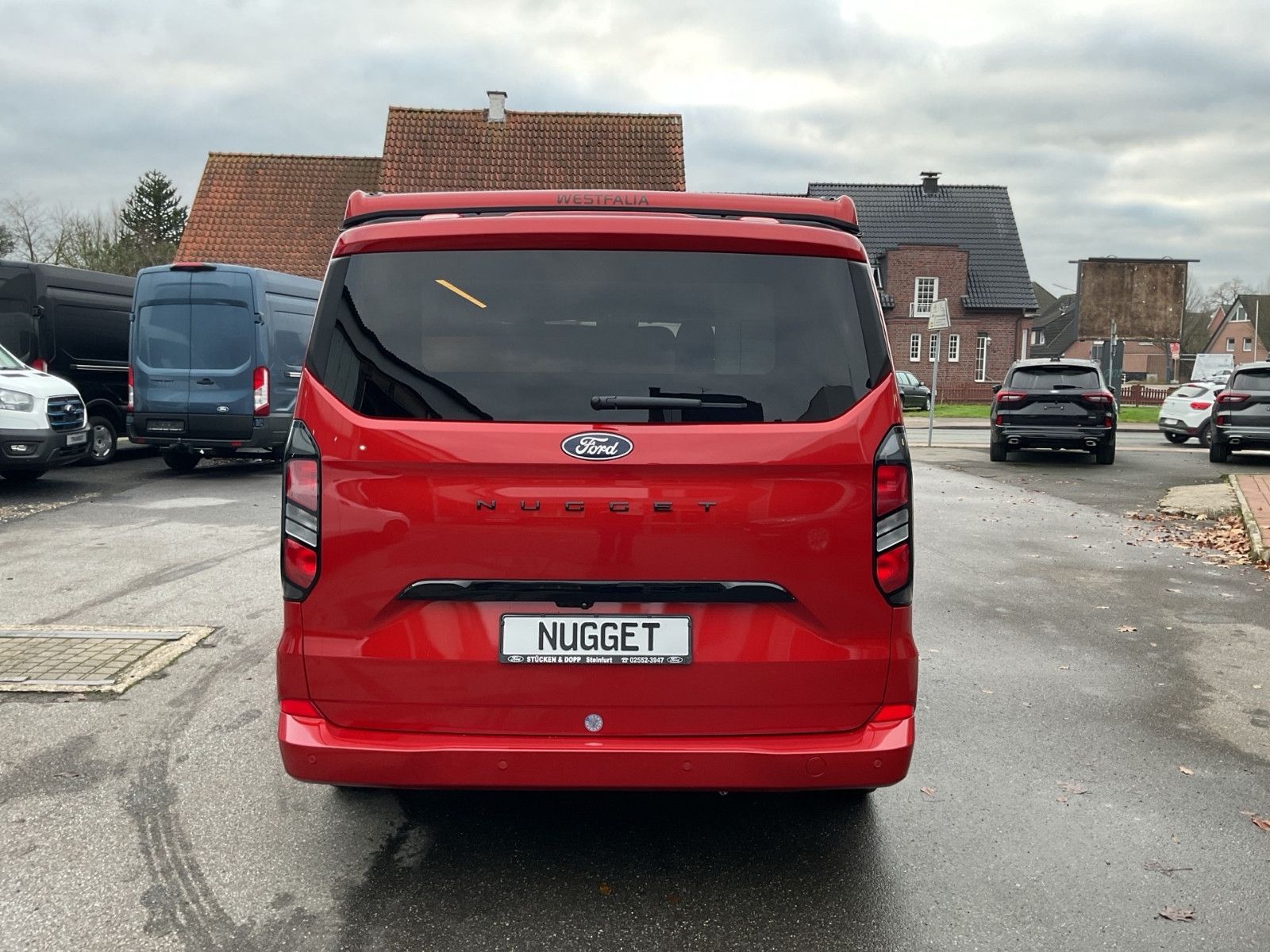 Fahrzeugabbildung Ford Nugget AD Titanium V710 0,99% Finanzierung