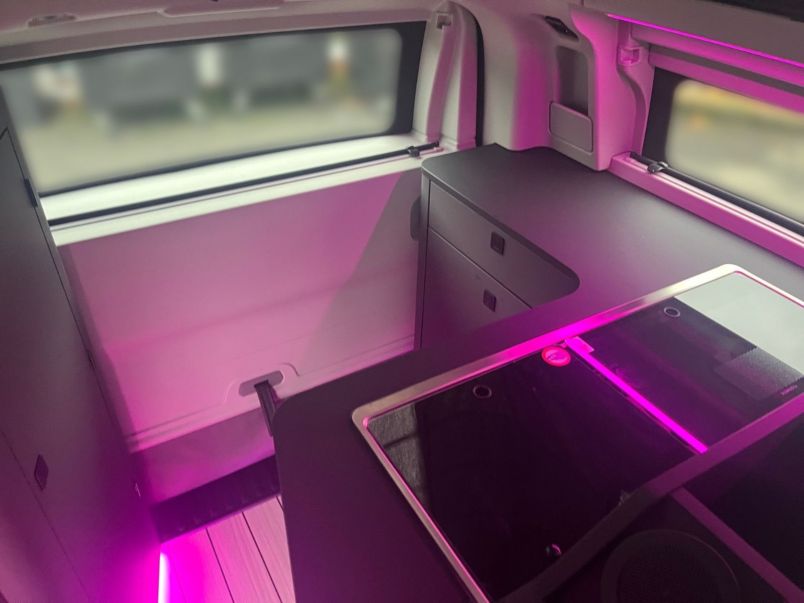 Fahrzeugabbildung Ford Nugget Active V710 0,99% Finanzierung!!!