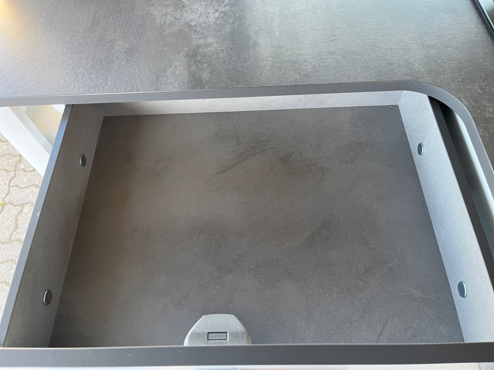 Fahrzeugabbildung Ford Nugget Titanium 0,99% Finanzierung