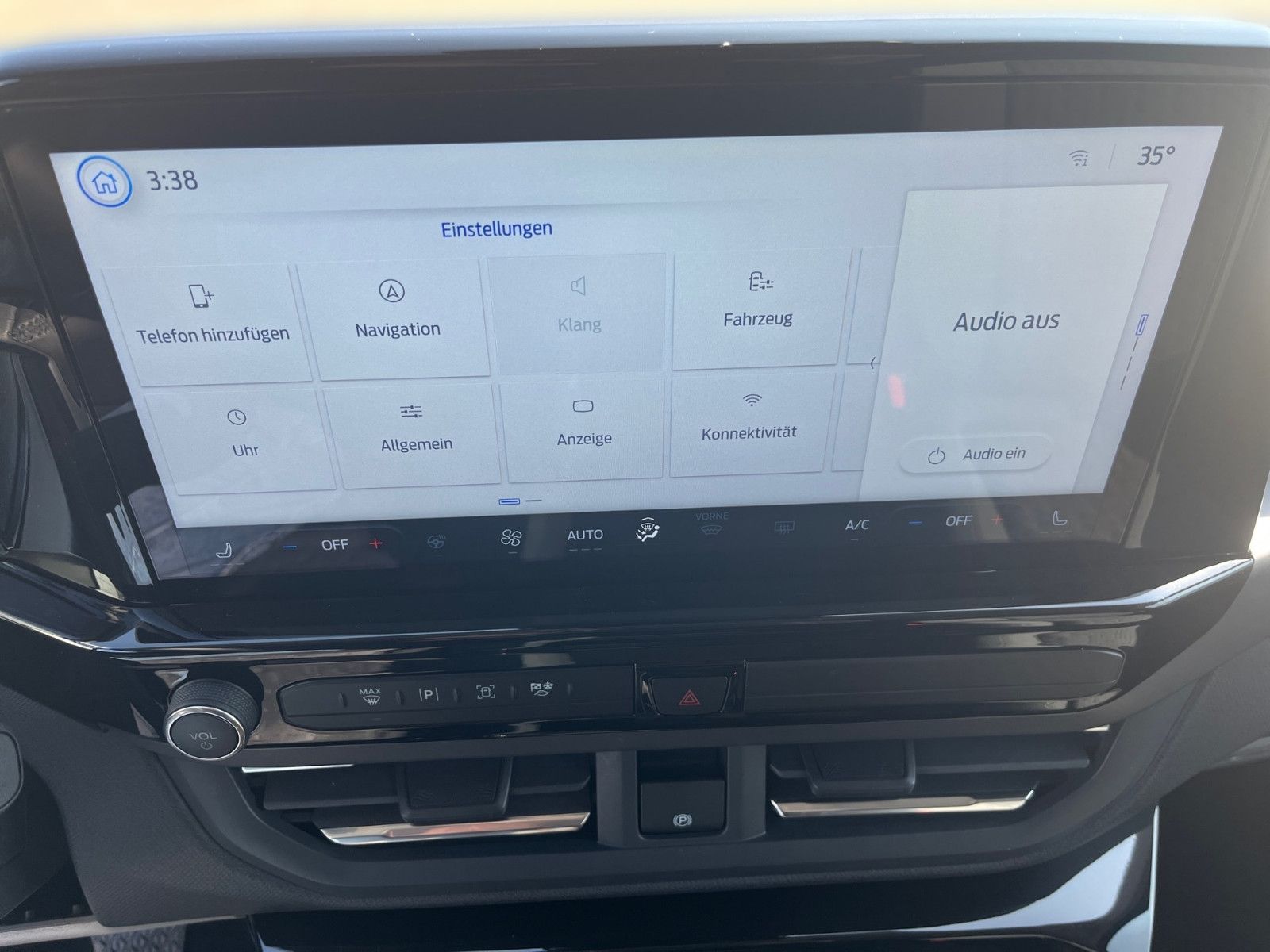 Fahrzeugabbildung Ford Nugget Titanium 0,99% Finanzierung