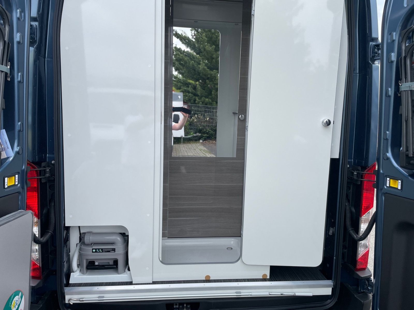 Fahrzeugabbildung Ford Vialla Grande Trail VOLL + Solar + Lithium