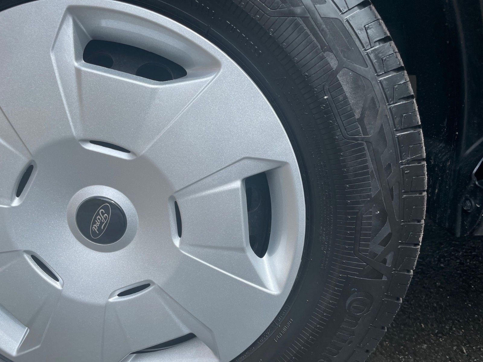 Fahrzeugabbildung Ford Transit 350L3H2 Trend Allrad+AHK+Rückfahrkamera+