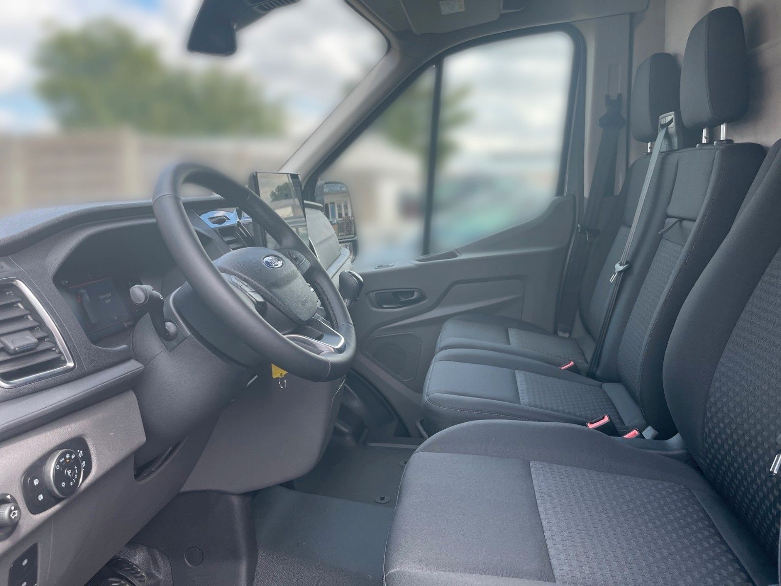 Fahrzeugabbildung Ford Transit 350L3H2 Trend Allrad+AHK+Rückfahrkamera+