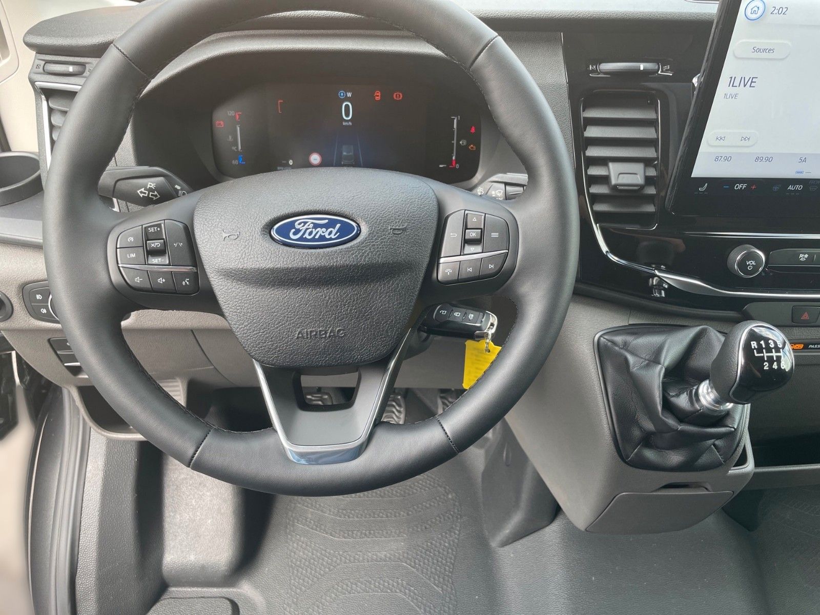 Fahrzeugabbildung Ford Transit 350L3H2 Trend Allrad+AHK+Rückfahrkamera+