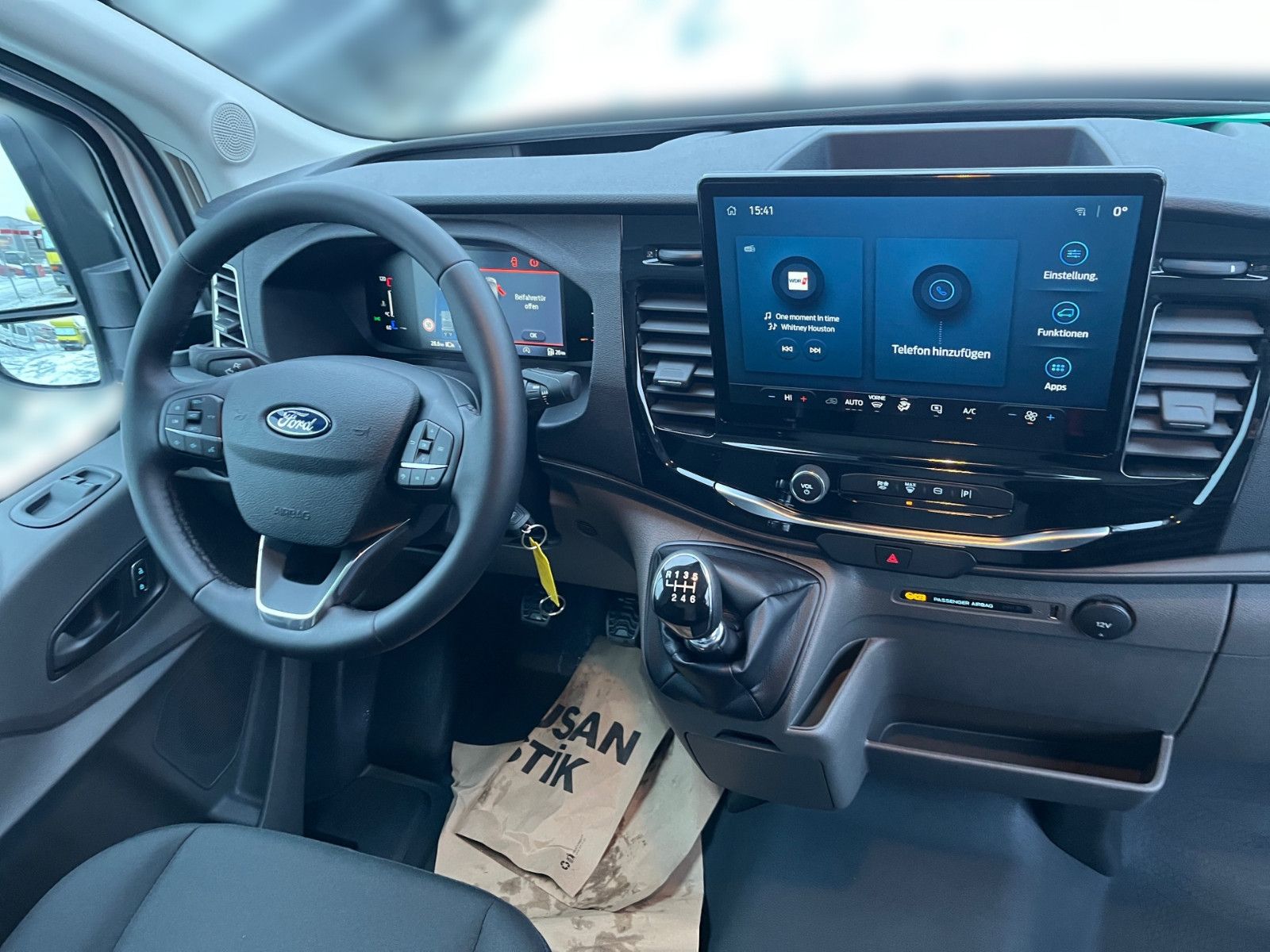 Fahrzeugabbildung Ford Transit Trend L2H3 Beifahrer Einzelsitz