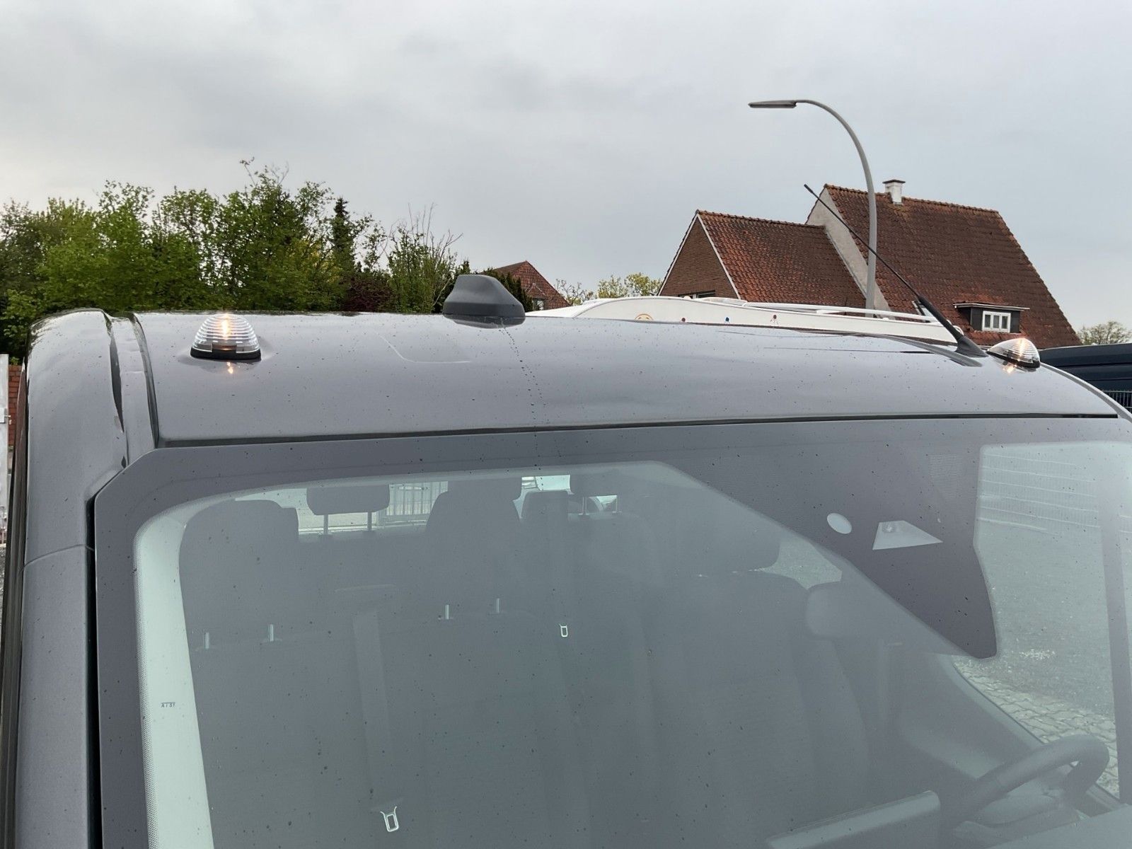 Fahrzeugabbildung Ford Transit Fahrgestell L3 Doppelkabine Trend