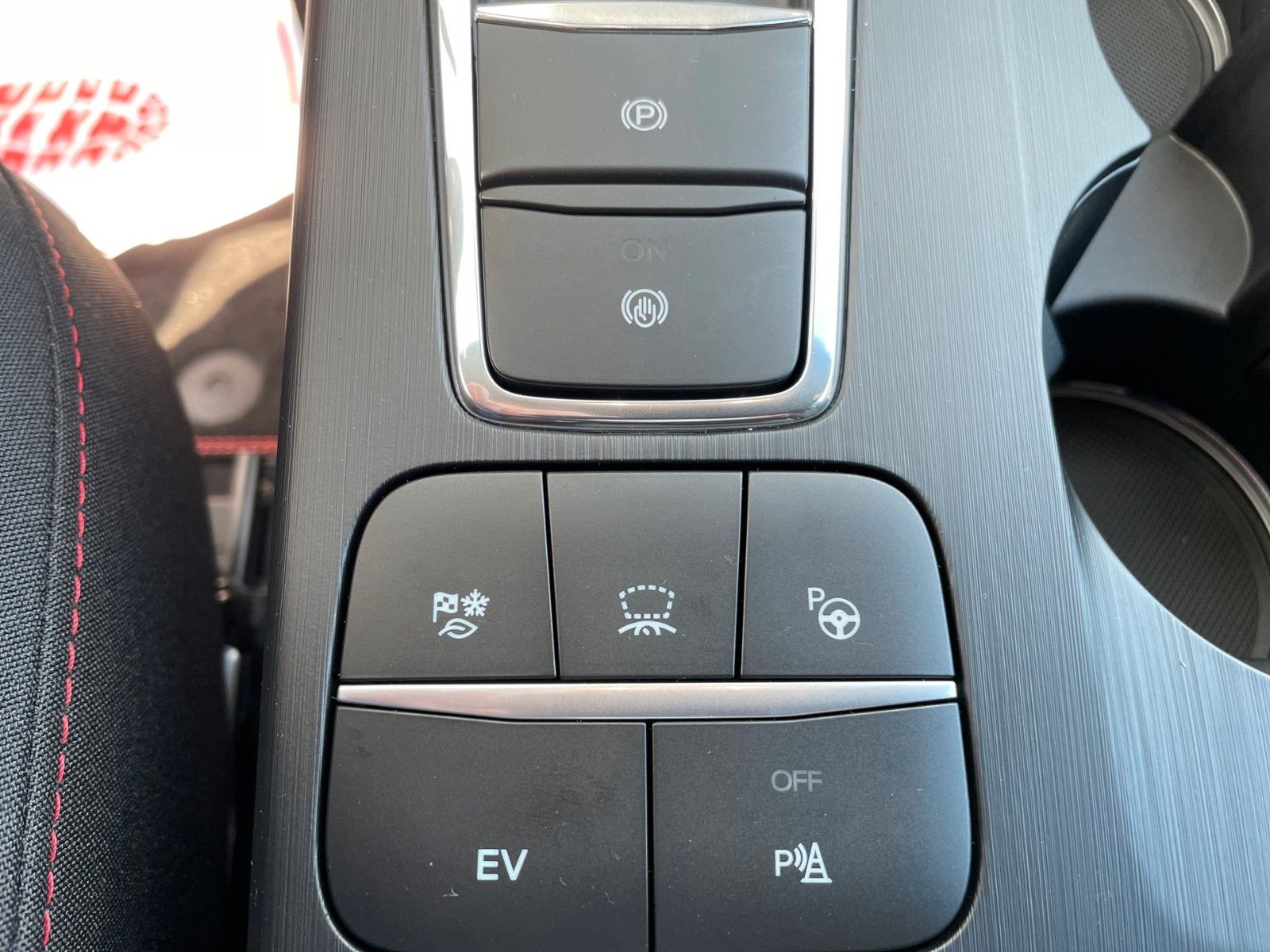 Fahrzeugabbildung Ford Kuga PHEV ST-Line+LED+Head-Up+Kamera+...