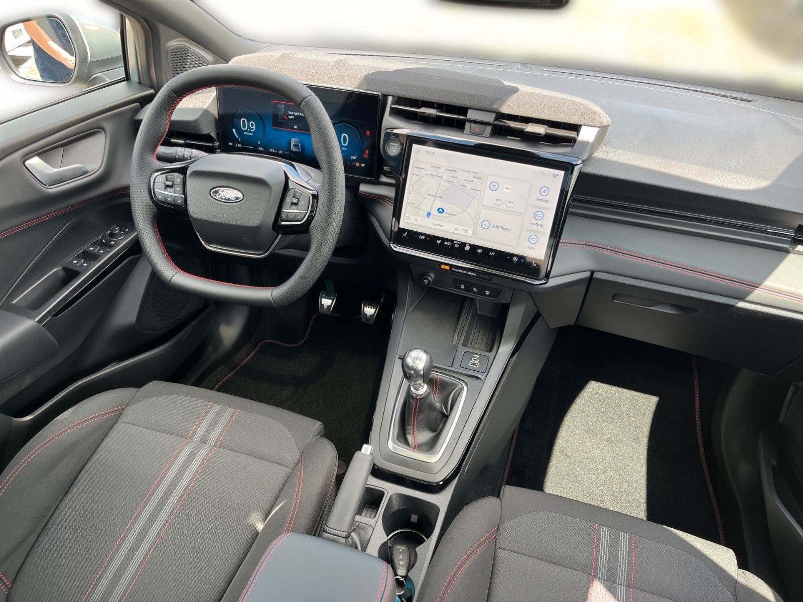 Fahrzeugabbildung Ford Puma 1.0 EcoBoost ST-Line+Panoramadach+LED+360°-