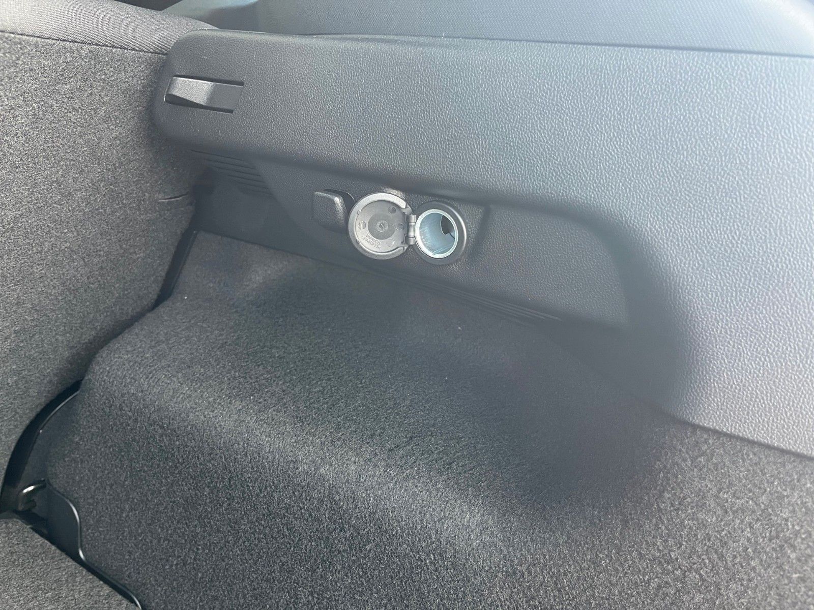 Fahrzeugabbildung Ford Puma 1.0 EcoBoost ST-Line+Panoramadach+LED+360°-