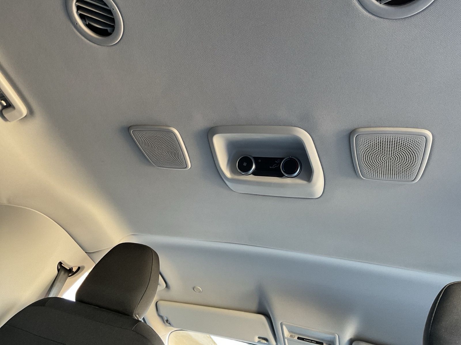 Fahrzeugabbildung Ford Tourneo Custom 2.0 EB Titanium*NEUES MODELL*+ACC