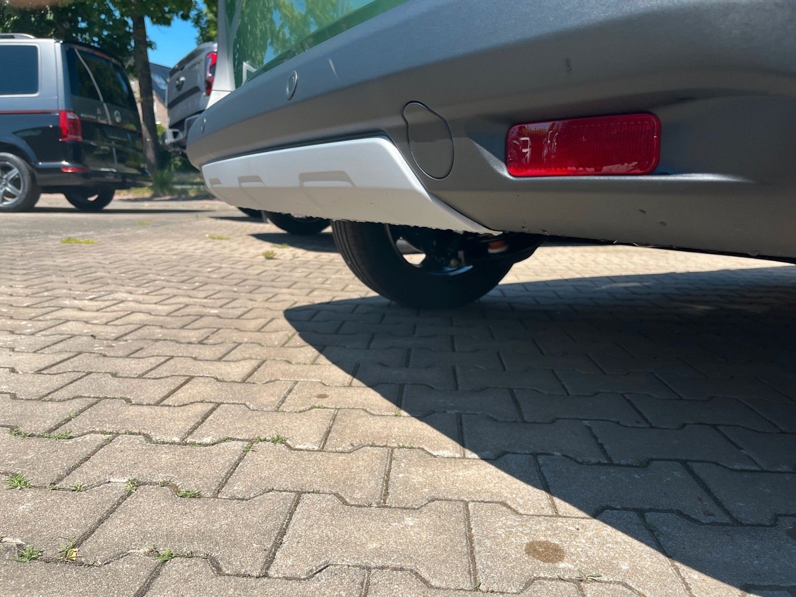 Fahrzeugabbildung Ford Tourneo Courier Active Aut. *0%-Finanzierung*+..