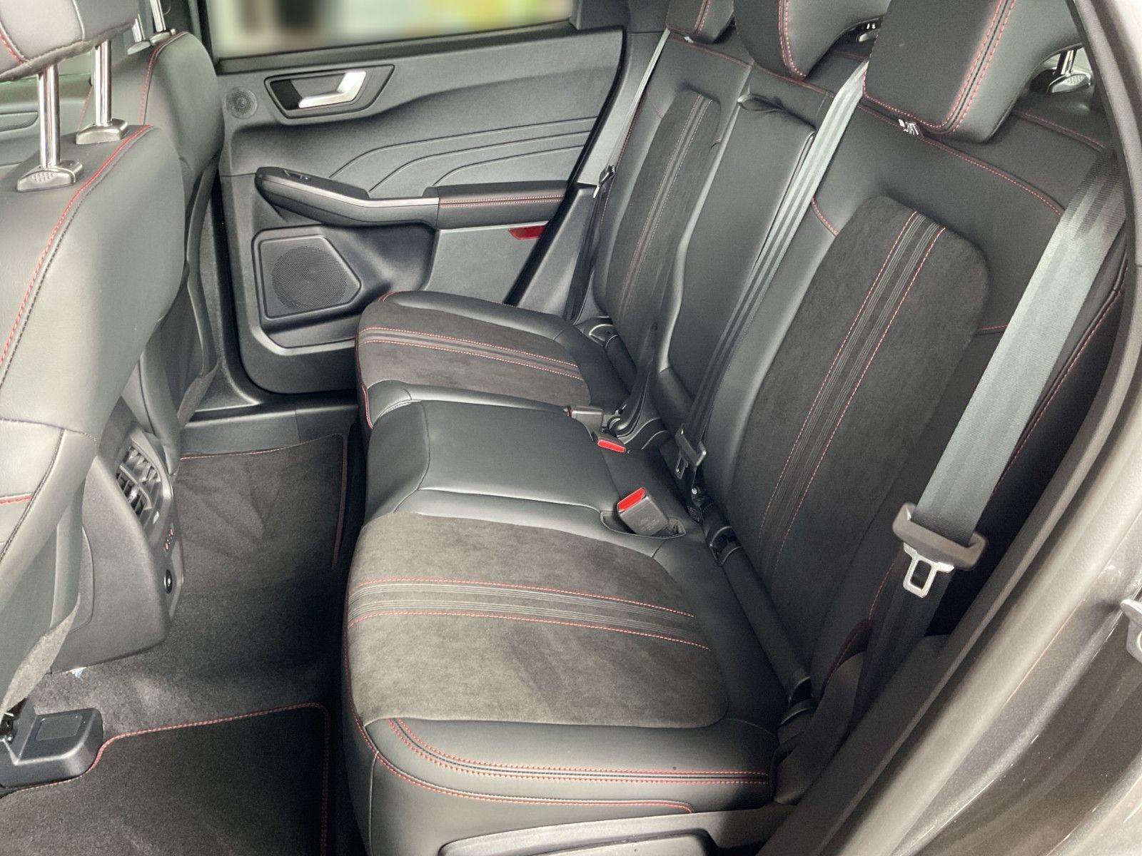 Fahrzeugabbildung Ford Kuga 2,5 PHEV ST-Line X+MatrixLED+Head-up+el.AHK