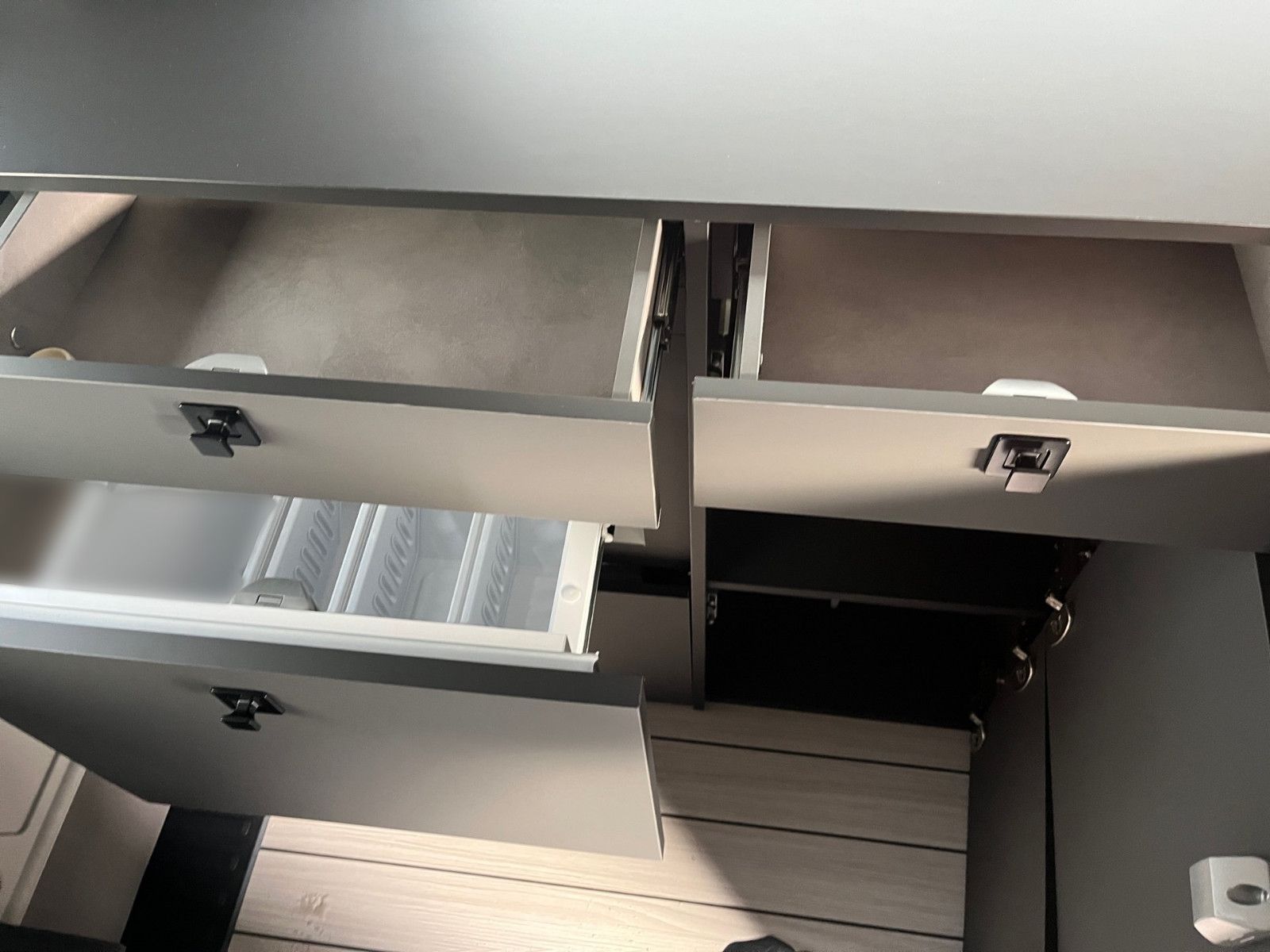 Fahrzeugabbildung Ford Nugget Plus Active 0,99% Finanzierung!!!