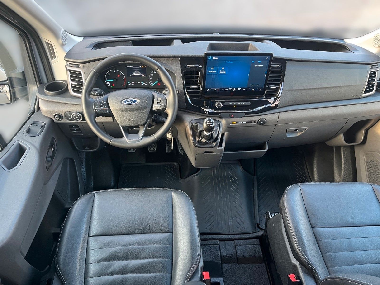 Fahrzeugabbildung Ford TRAIL Transit BTW. Rollstuhltransport MobilTec