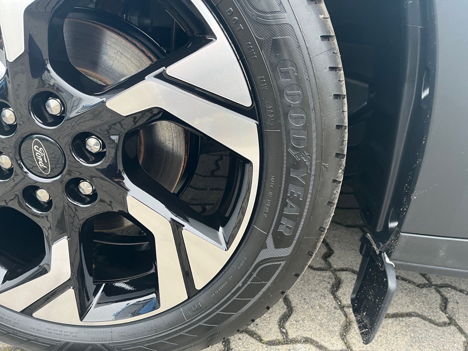 Fahrzeugabbildung Ford Nugget Plus Active 0,99% Finanzierung!!!