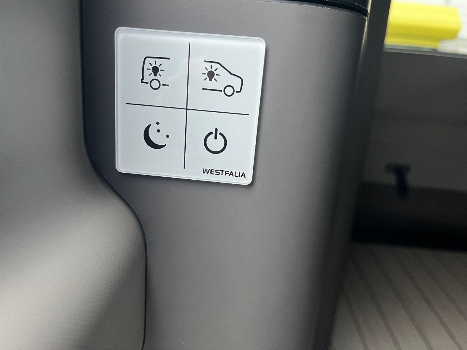 Fahrzeugabbildung Ford Nugget Plus Active 0,99% Finanzierung!!!