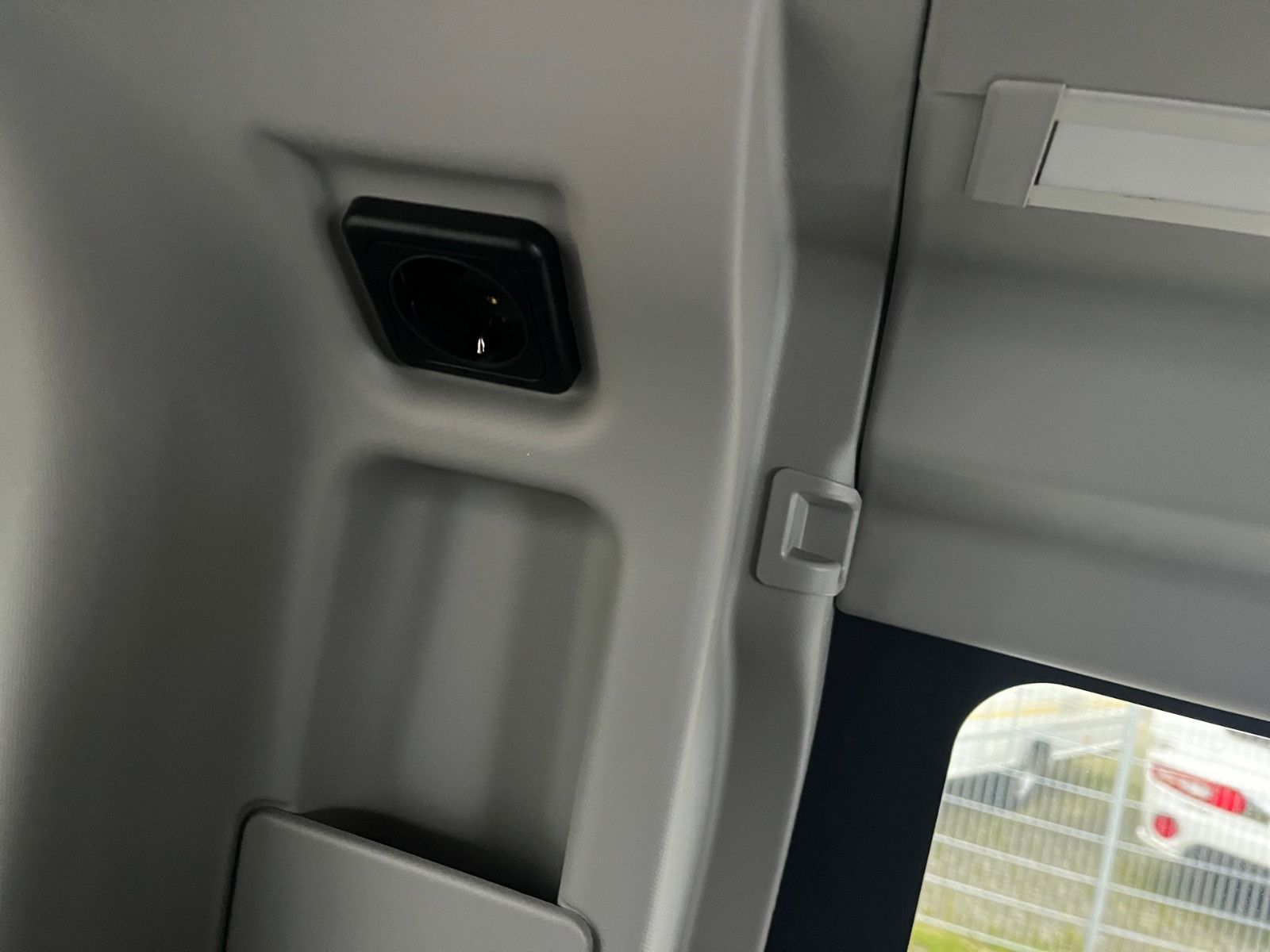 Fahrzeugabbildung Ford Nugget Plus Active 0,99% Finanzierung!!!