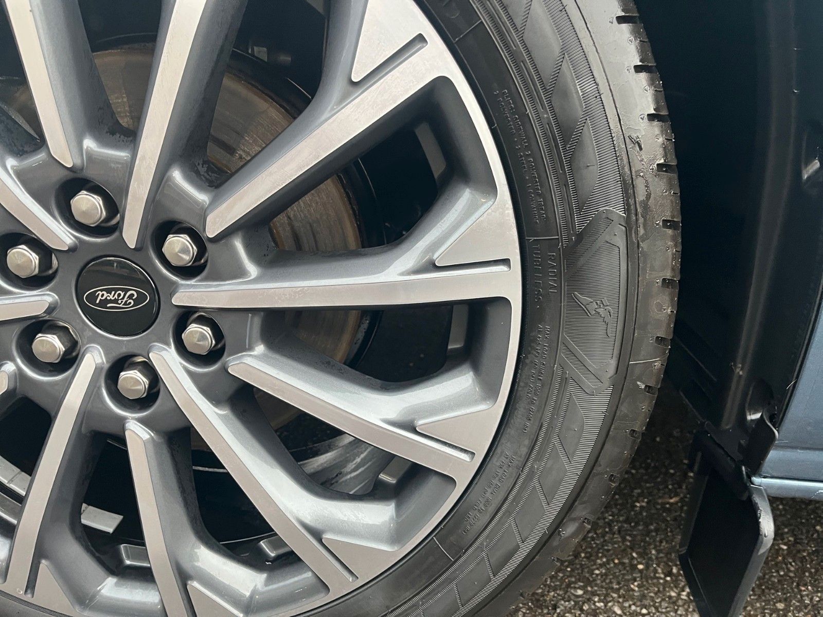 Fahrzeugabbildung Ford Nugget Plus Titanium 0,99% Finanzierung!!!
