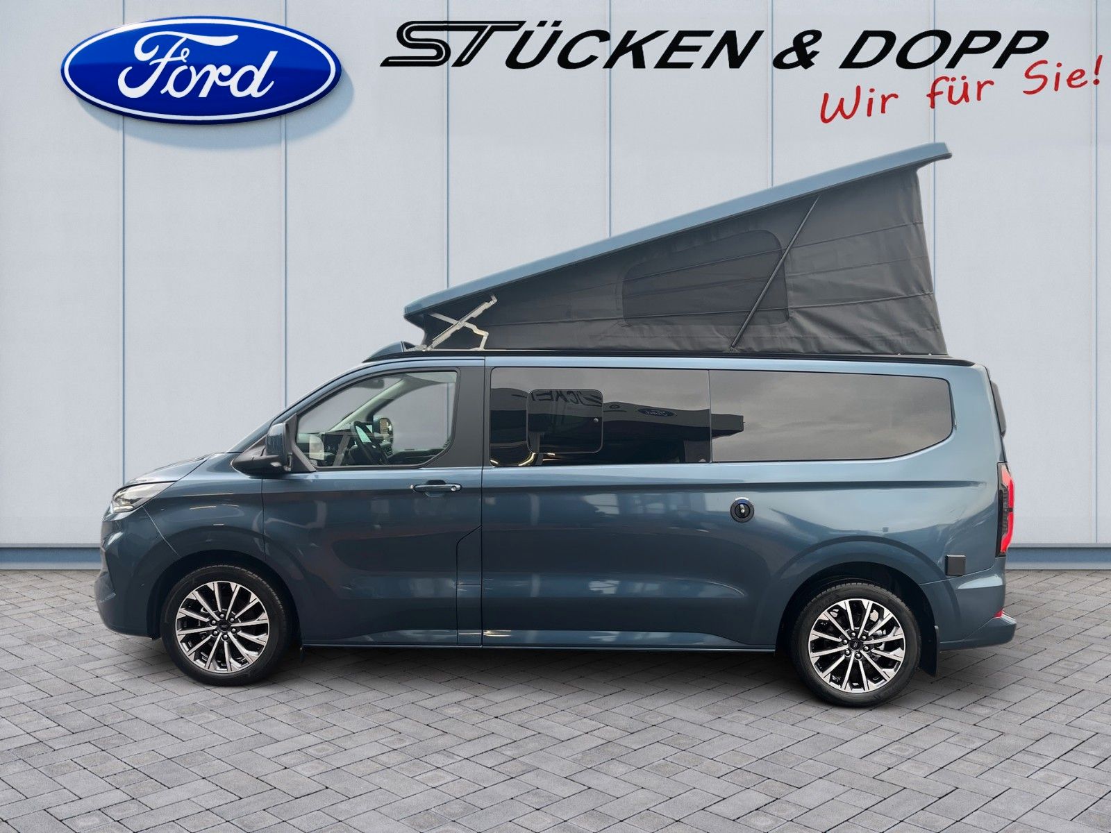 Fahrzeugabbildung Ford Nugget Plus Titanium 0,99% Finanzierung!!!