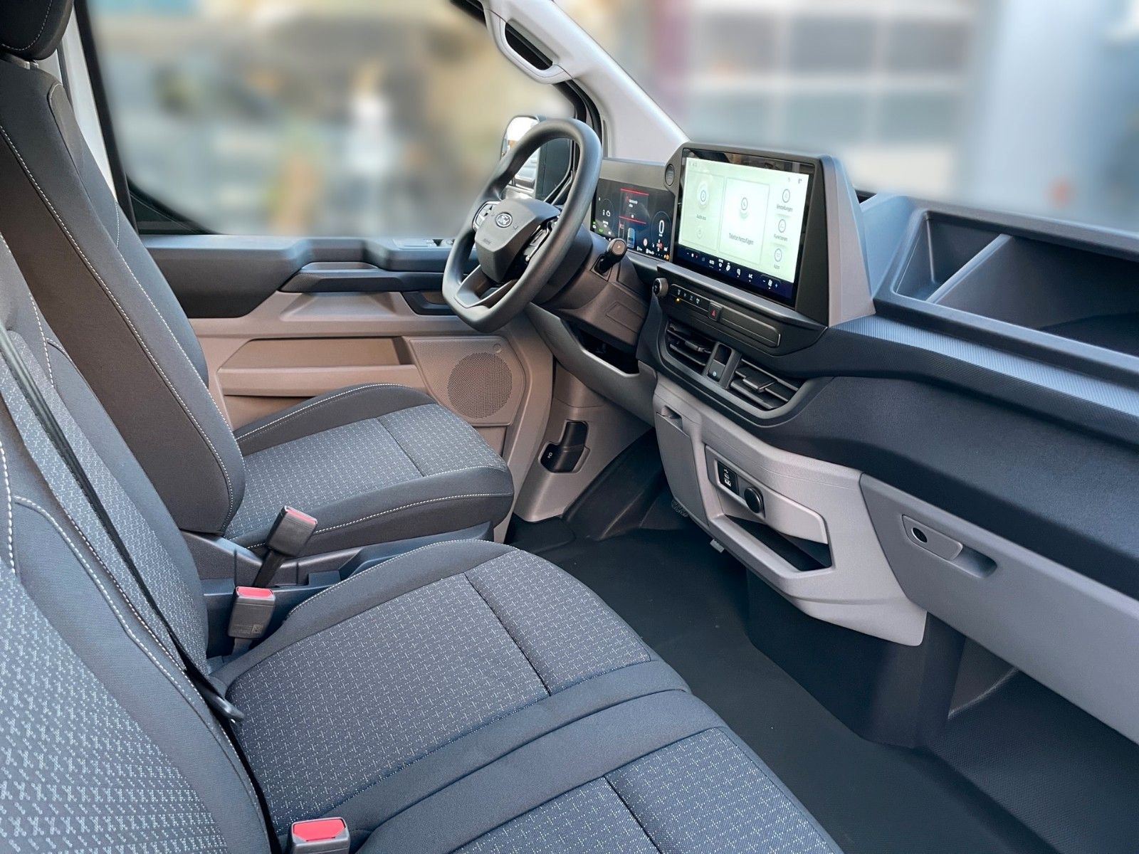 Fahrzeugabbildung Ford Transit Custom Trend L1 PHEV 0% Finanzierung