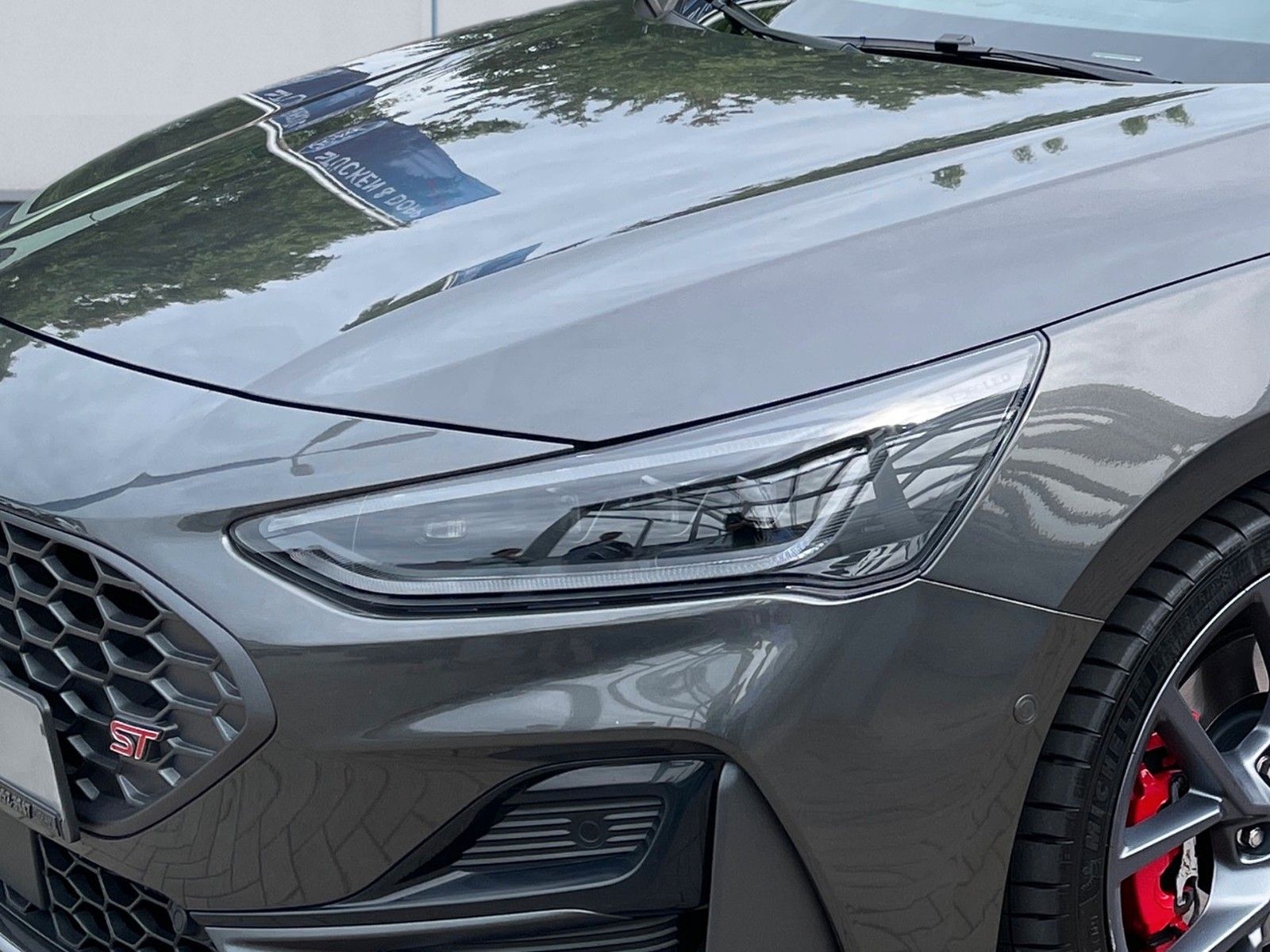 Fahrzeugabbildung Ford Focus Turnier 2.3 EcoBoost ST X+Matrix-LED+ACC+.