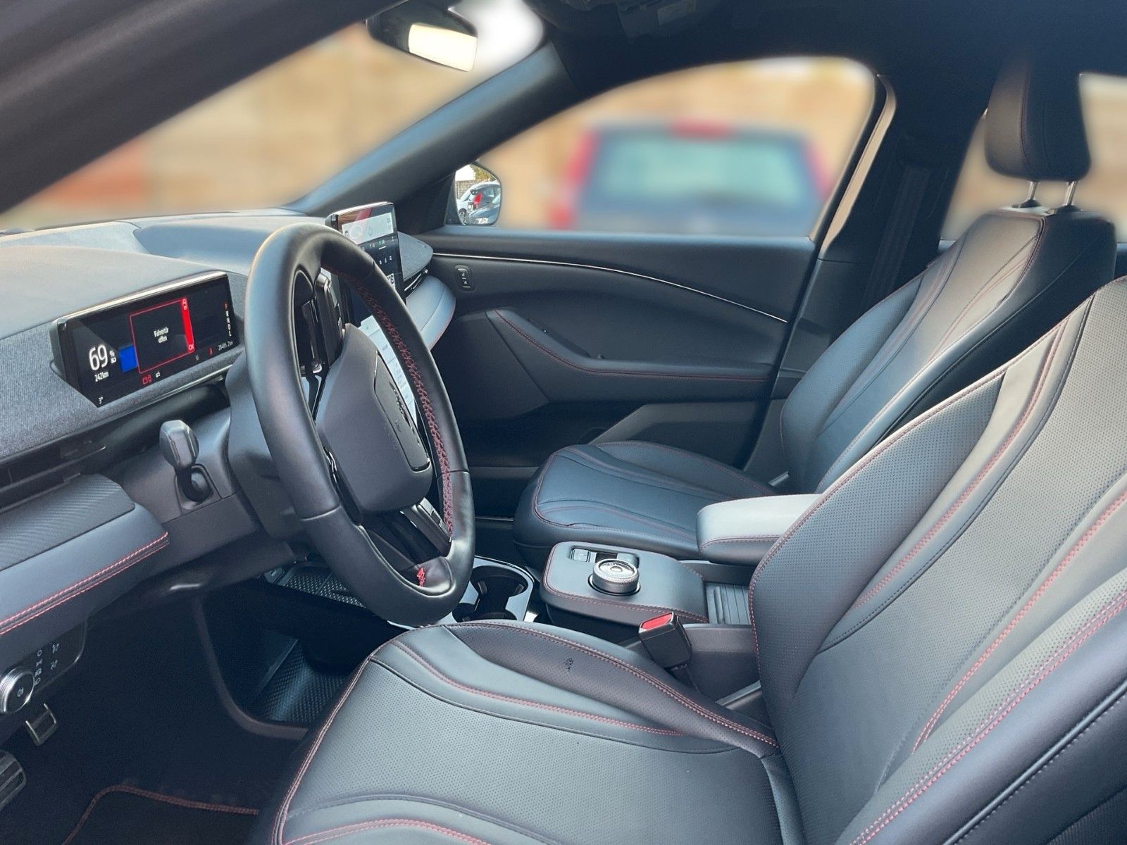 Fahrzeugabbildung Ford Mustang MACH-E AWD+Matrix-LED+B&O+ACC+...