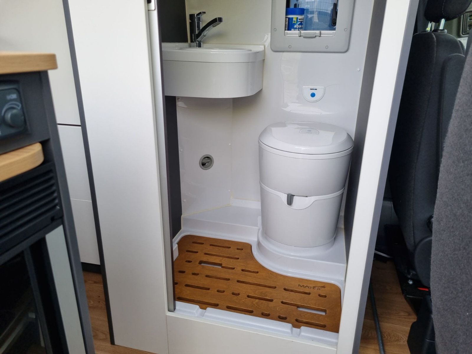 Fahrzeugabbildung Ford MATIST XL