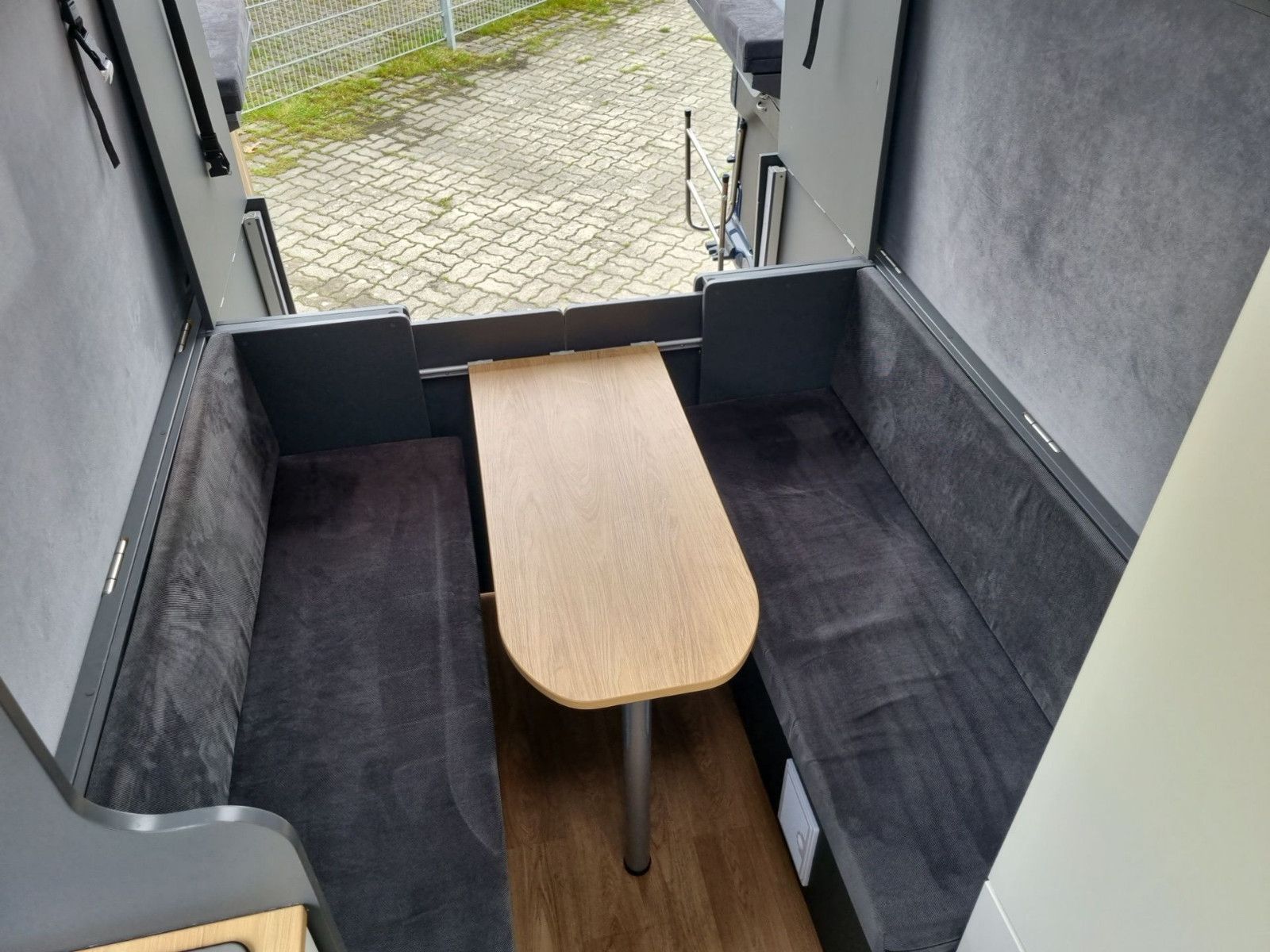 Fahrzeugabbildung Ford MATIST XL