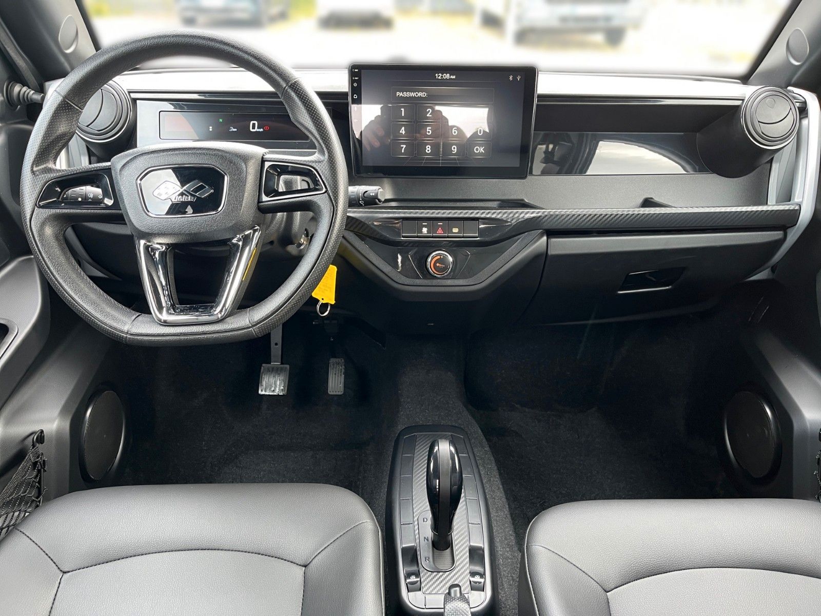 Fahrzeugabbildung Ligier Myli I.deal