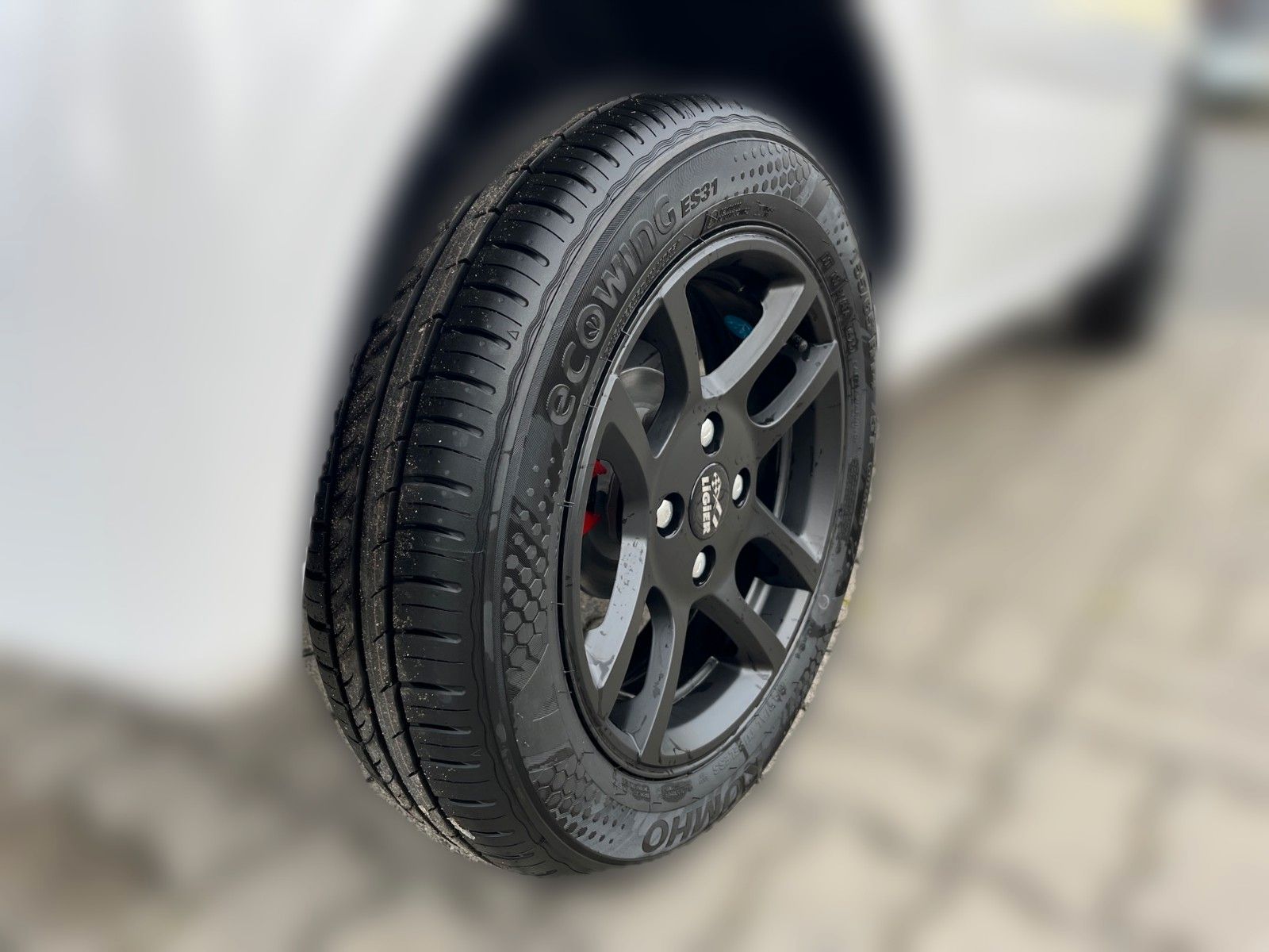 Fahrzeugabbildung Ligier Myli I.deal