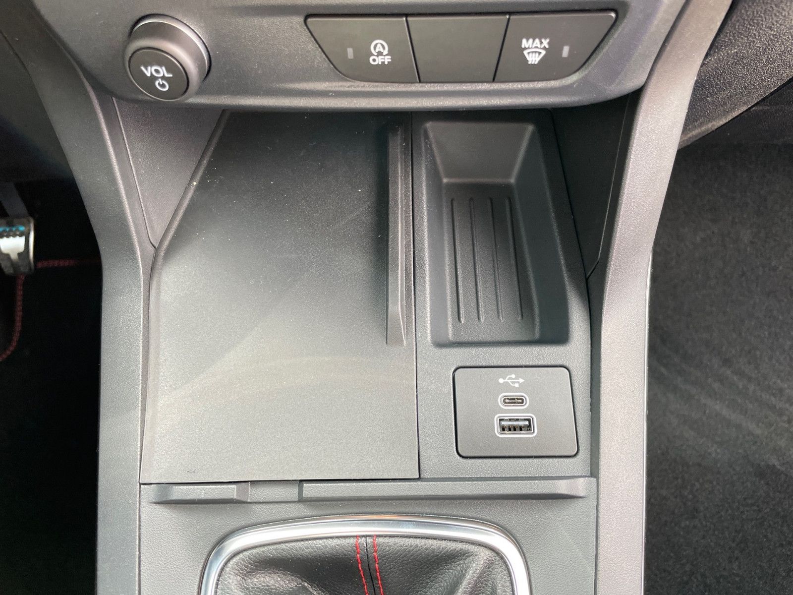 Fahrzeugabbildung Ford Puma 1.0 EcoBoost ST-Line+LED+Kamera+Navi+...