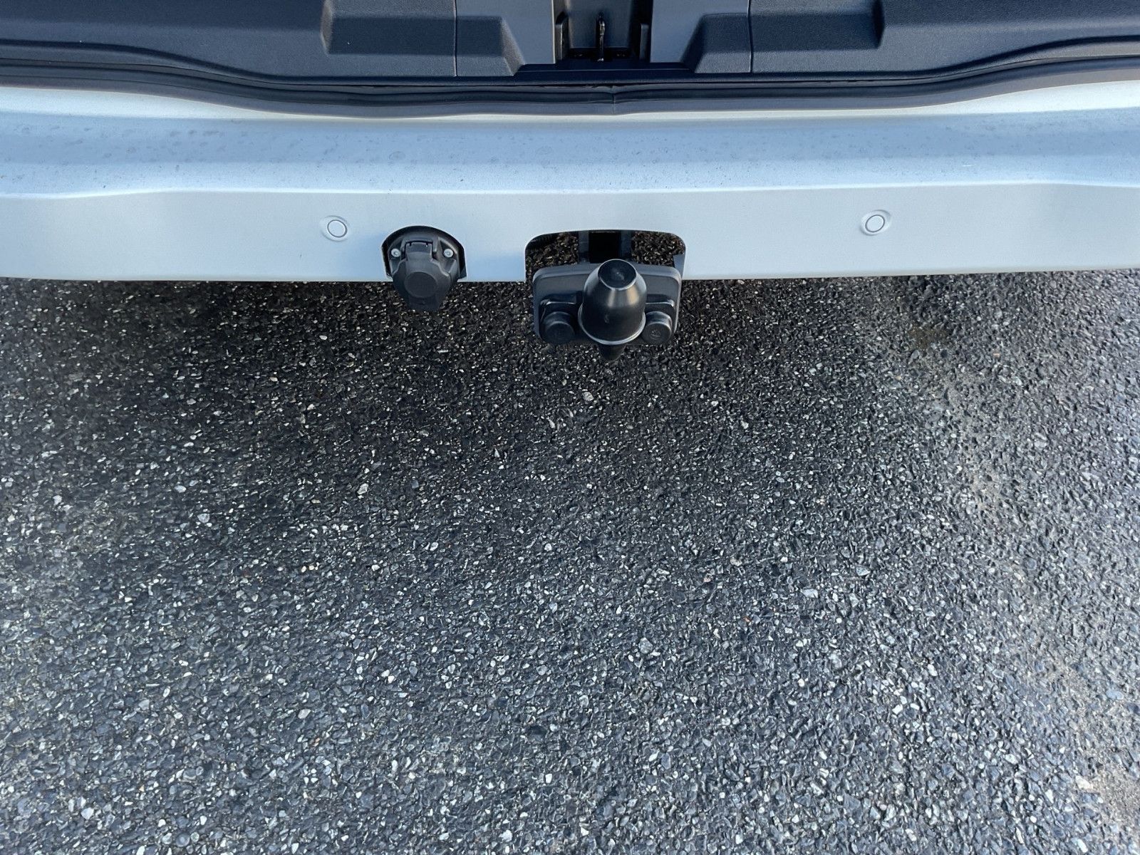 Fahrzeugabbildung Ford Tourneo Custom 2.0 EB Titanium*NEUES MODELL*+ACC