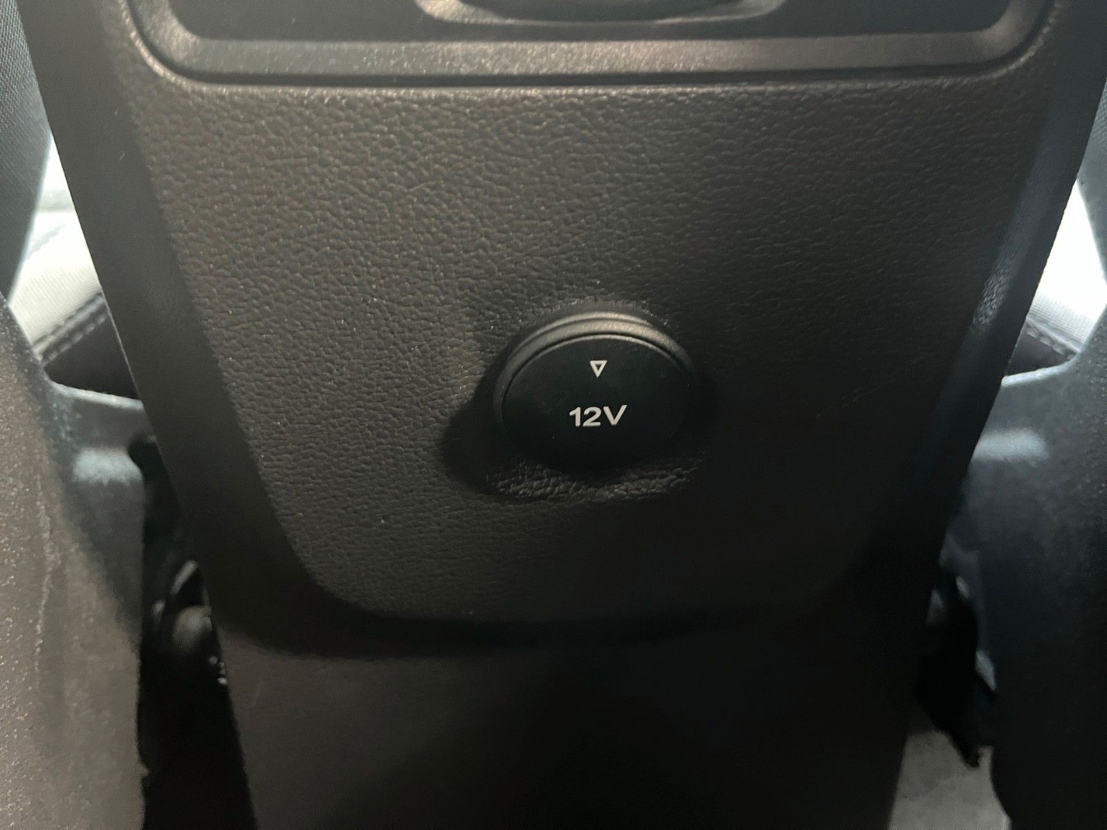 Fahrzeugabbildung Ford Kuga 1.5 EcoBoost Cool&Connect+Navi+Park-Assist.