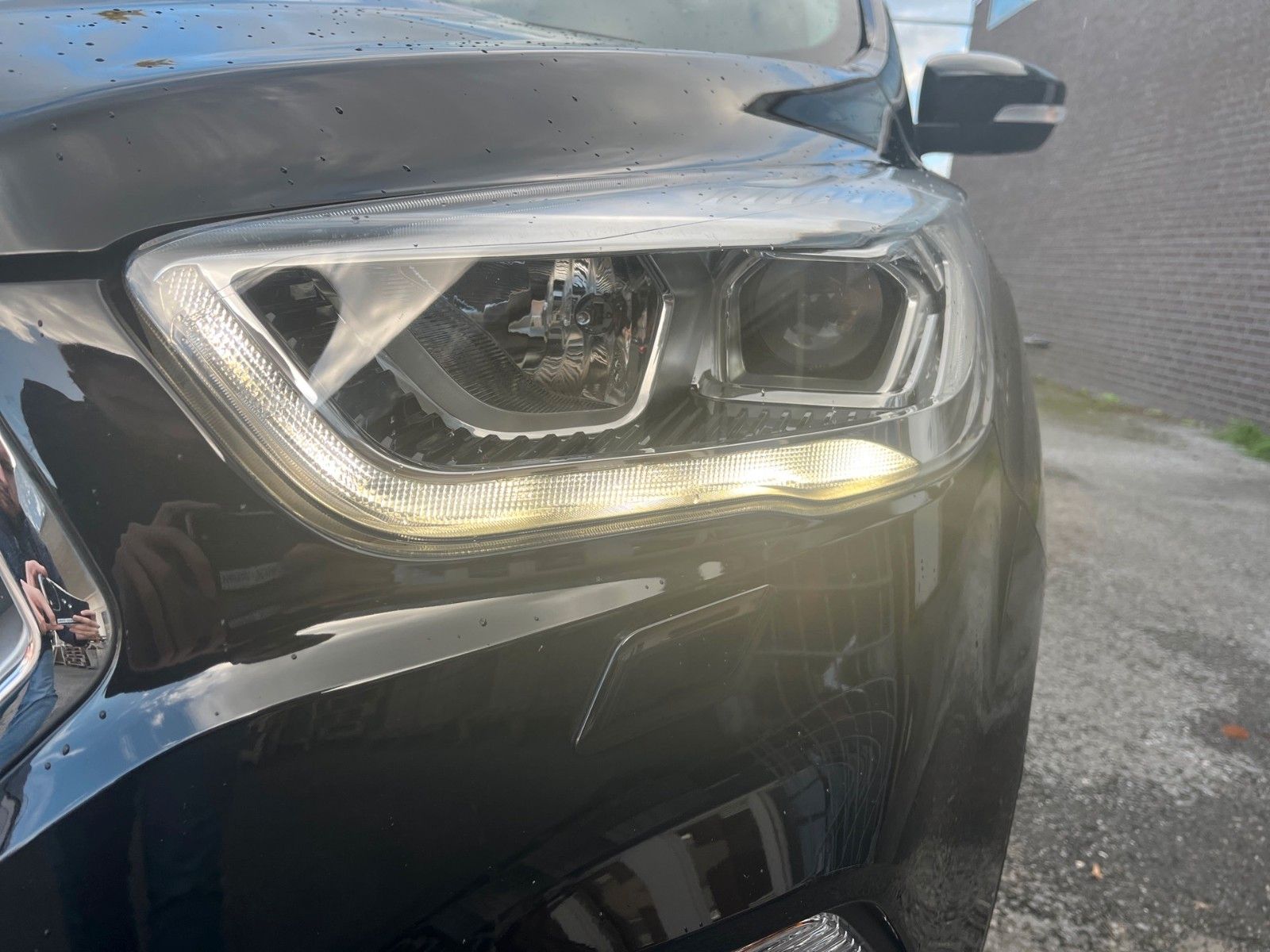 Fahrzeugabbildung Ford Kuga 1.5 EcoBoost Cool&Connect+Navi+Park-Assist.