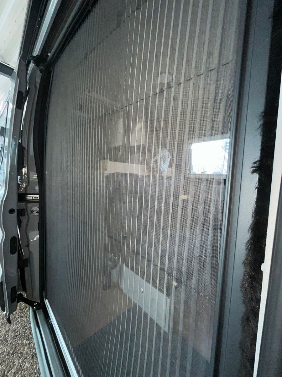 Fahrzeugabbildung Ford MATIST Family XL