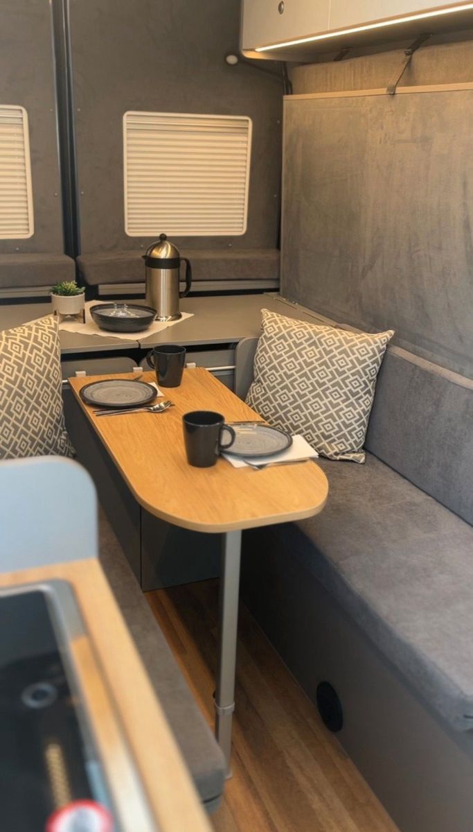 Fahrzeugabbildung Ford MATIST XL