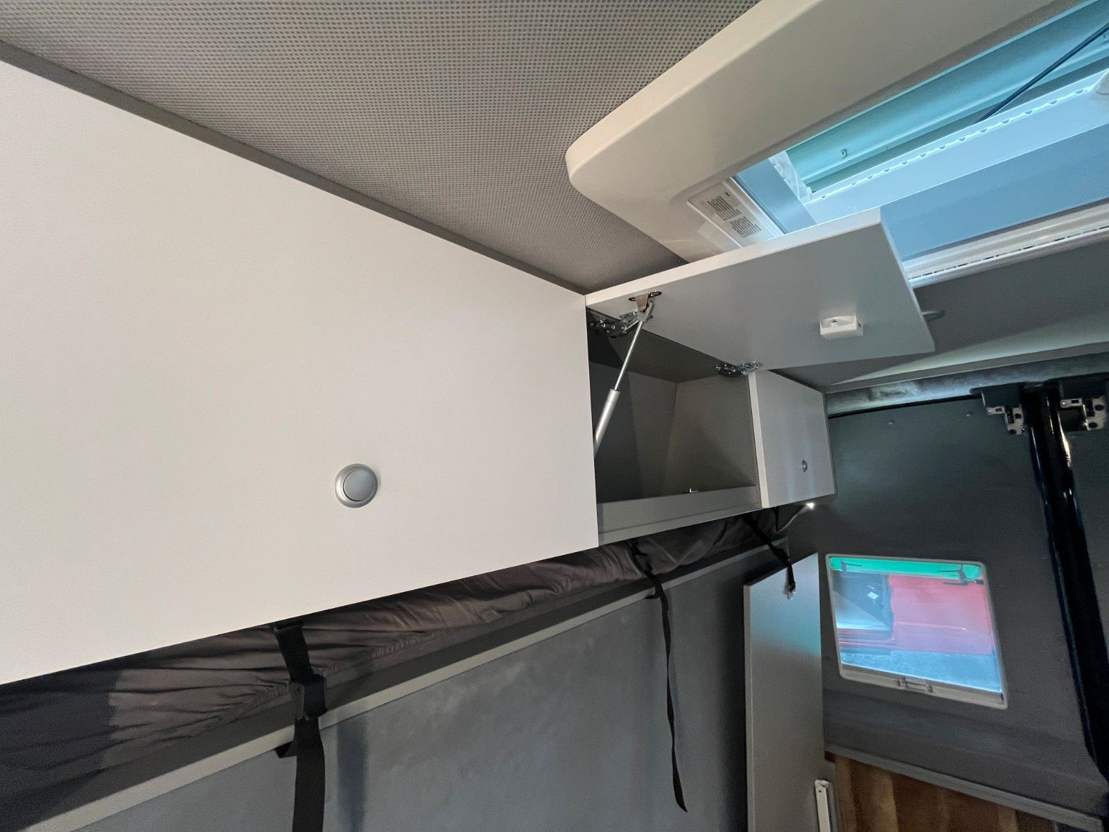 Fahrzeugabbildung Ford MATIST XL