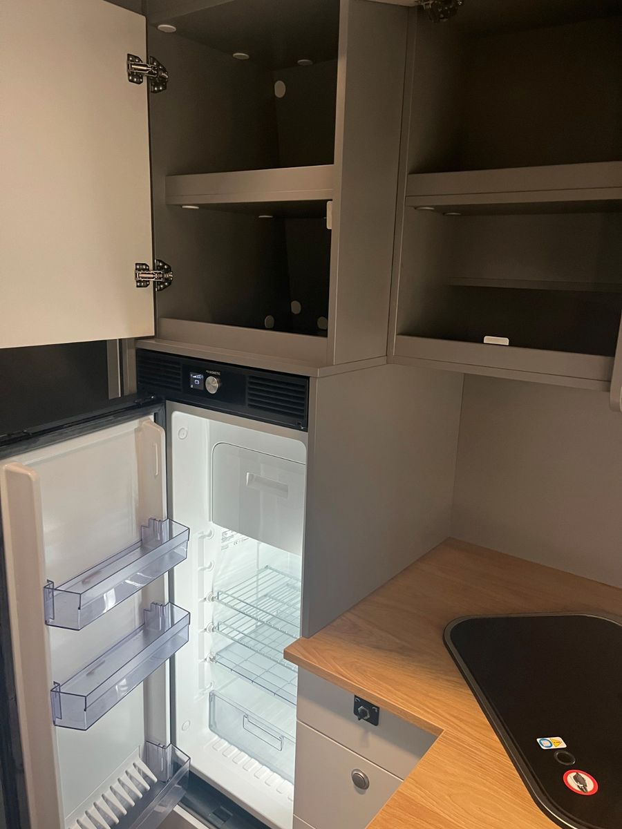 Fahrzeugabbildung Ford MATIST Family XL