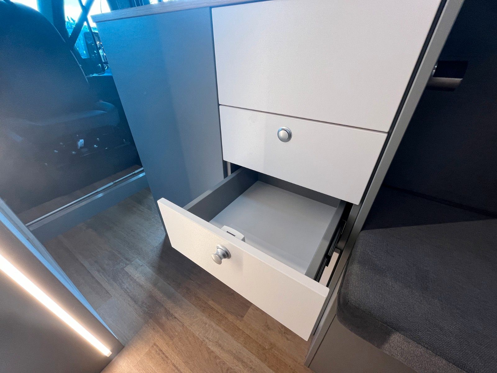 Fahrzeugabbildung Ford MATIST XL