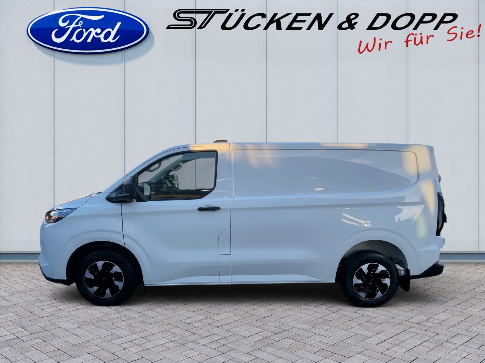 Fahrzeugabbildung Ford Transit Custom Trend L1 PHEV 0% Finanzierung