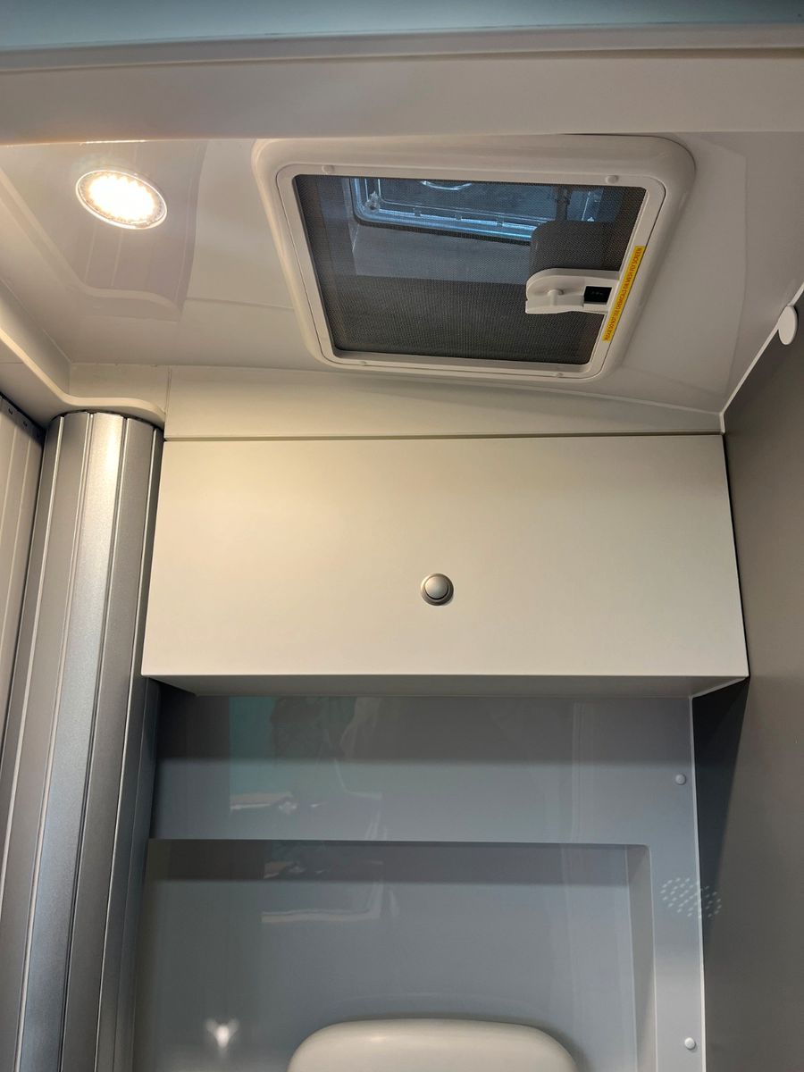 Fahrzeugabbildung Ford MATIST L