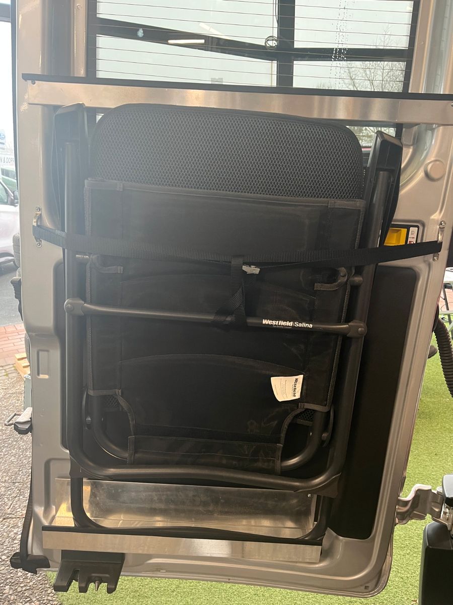 Fahrzeugabbildung Ford MATIST Family L