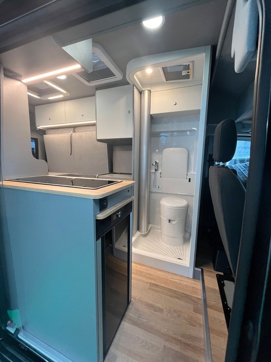 Fahrzeugabbildung Ford MATIST L