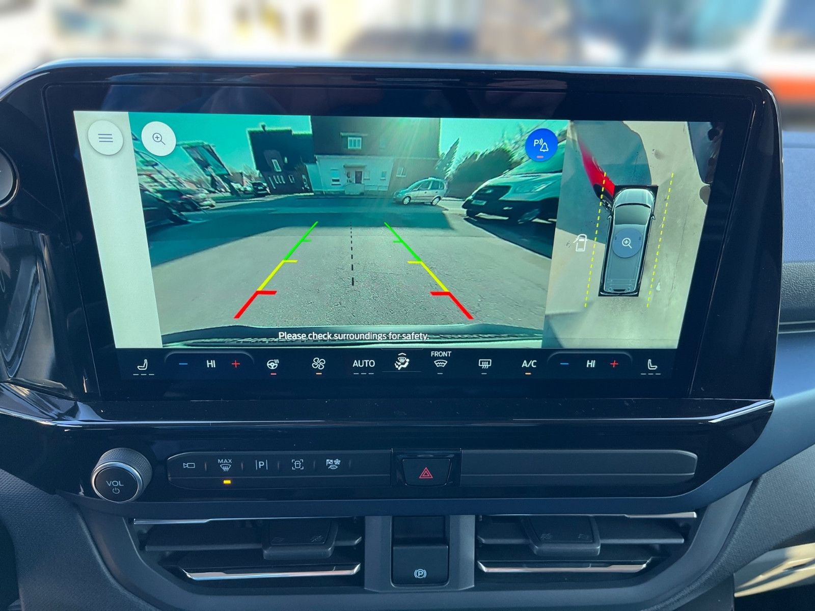 Fahrzeugabbildung Ford Nugget Active AD V710 0,99% Finanzierung!!!