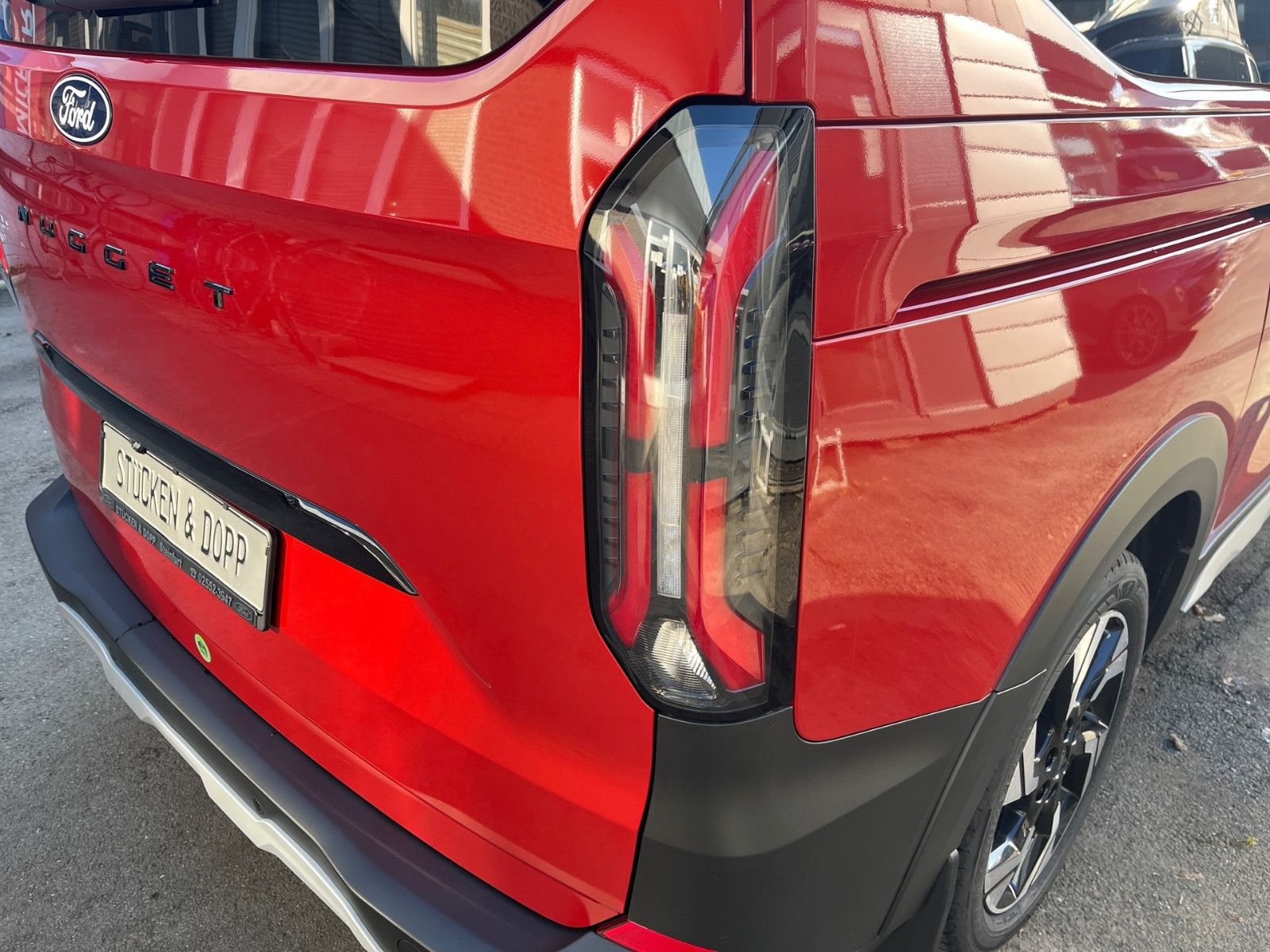 Fahrzeugabbildung Ford Nugget Active AD V710 0,99% Finanzierung!!!