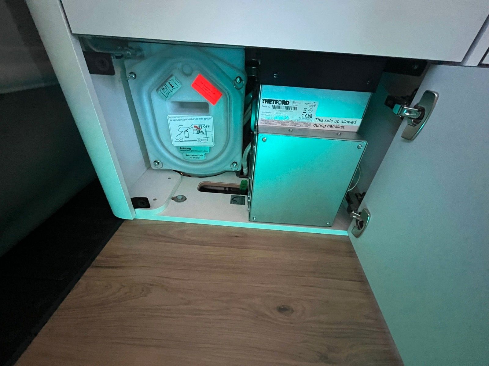 Fahrzeugabbildung Ford Nugget Plus Titanium V710 0,99% Finanzierung!!!