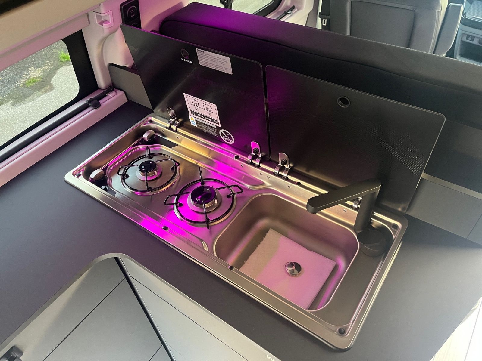 Fahrzeugabbildung Ford Nugget Active AD V710 0,99 % Finanzierung!!!