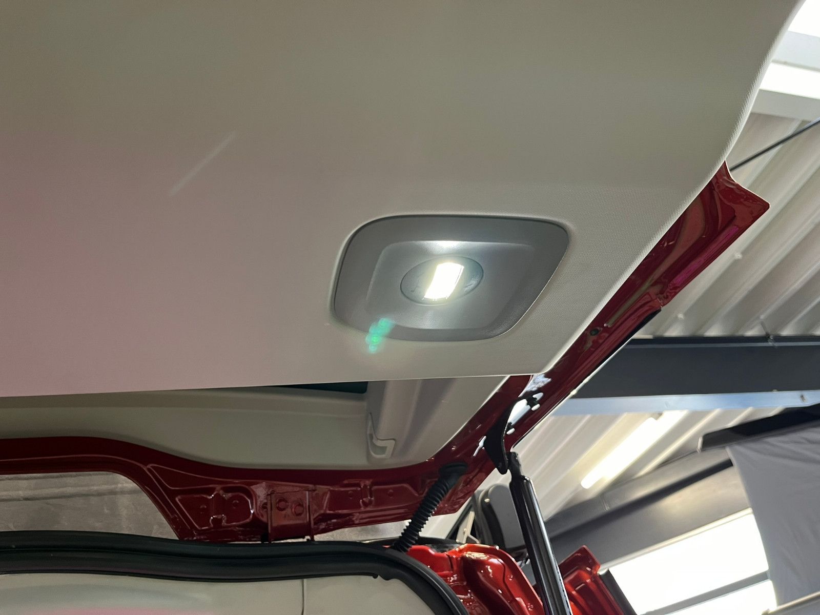 Fahrzeugabbildung Ford Nugget AD Titanium V710 1,99% Finanzierung